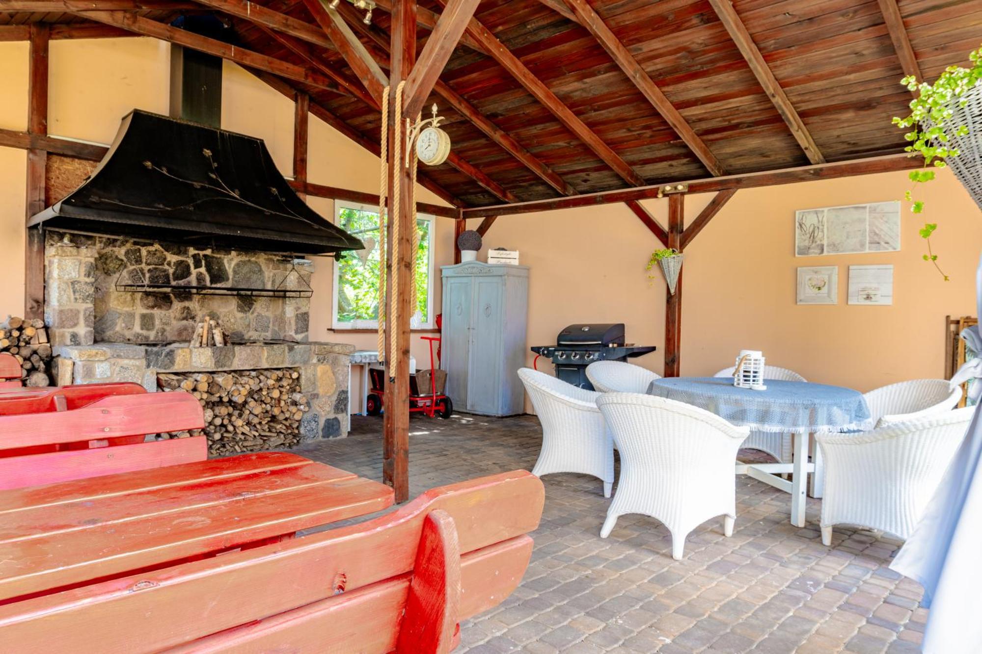 Pokoje Goscinne Raf-Tur - Sala Zabaw, Grill - Idealny Dla Rodzin Z Dziecmi أوستروفو المظهر الخارجي الصورة